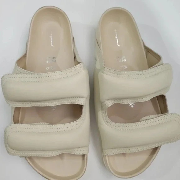 Birkenstock The Beach Comber Sandals in Cream L11 M9 - Picture 4 of 9